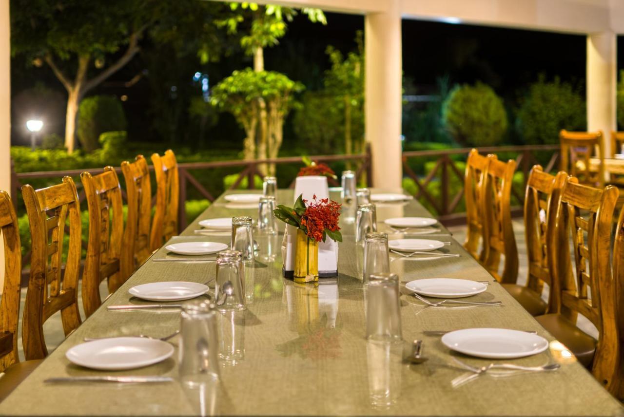 Tusk And Roar Corbett Resort, Jim Corbett Ramnagar  Bagian luar foto